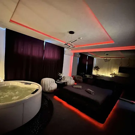 Host 5 With Jacuzzi * Kaunas